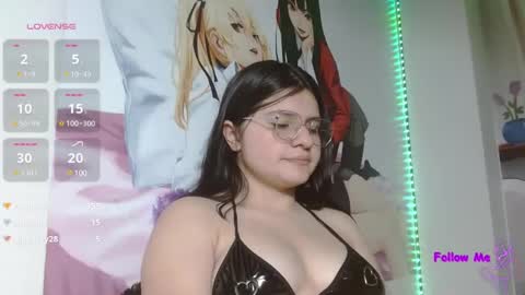 mackenna av online show from March 6, 2025, 3:56 pm