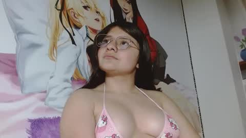 mackenna av online show from March 11, 2025, 5:24 pm