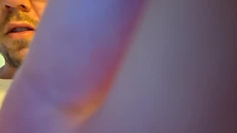 Snapshot of mclovinmackay chatting on October 5, 2025, 5:44 pm mclovinmackay online show from October 5, 2025, 5:44 pm