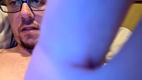 Snapshot of mclovinmackay chatting on October 25, 2025, 10:48 pm mclovinmackay online show from October 25, 2025, 10:48 pm