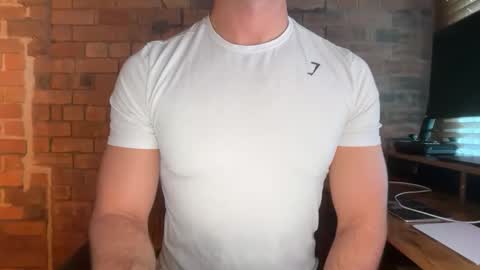 mcr8080 online show from April 13, 2026, 5:35 am