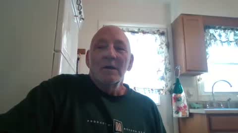 Snapshot of mdane99 chatting on February 13, 2025, 10:54 pm mdane99 online show from February 13, 2025, 10:54 pm