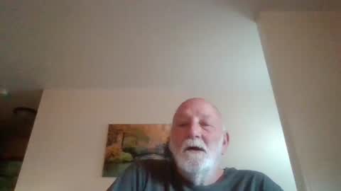 Snapshot of mdane99 chatting on November 15, 2025, 9:43 pm mdane99 online show from November 15, 2025, 9:43 pm