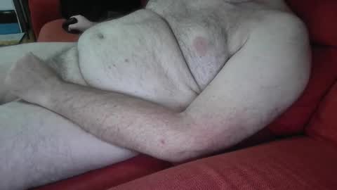 mdm1981 online show from October 15, 2025, 8:14 am