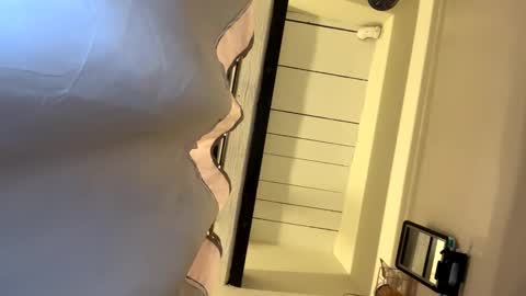 Snapshot of mdurand1137 chatting on October 1, 2025, 8:48 pm Dens cam online show from October 1, 2025, 8:48 pm