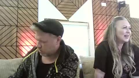 me2283 online show from April 29, 2026, 10:38 pm