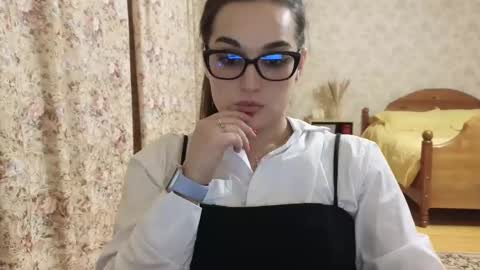 Snapshot of me_lissa_sun chatting on March 8, 2025, 2:12 am Melissa online show from March 8, 2025, 2:12 am