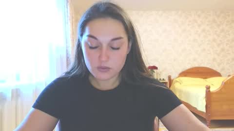 Snapshot of me_lissa_sun chatting on September 18, 2025, 4:14 am Melissa online show from September 18, 2025, 4:14 am