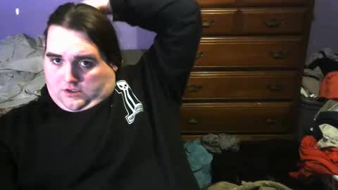 LunerWolf online show from March 3, 2026, 4:07 am