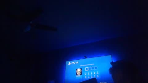 mecrago online show from October 8, 2025, 8:01 am