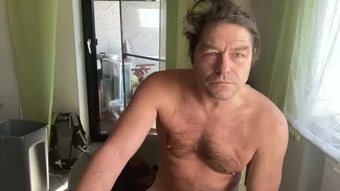 medeinoe online show from February 1, 2025, 10:05 am