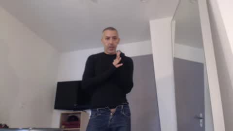 Meditmtc online show from December 18, 2024, 11:34 am