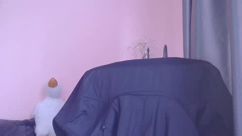 Oltereodora-lima online show from November 27, 2025, 9:55 am