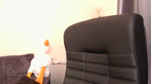 Oltereodora-lima online show from July 28, 2026, 6:09 am