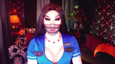 THE QUEEN ALPHA   Queen Medusa Prey online show from March 11, 2025, 4:40 pm