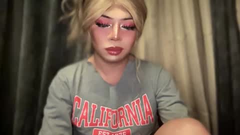 GODDESS OF ALL GODDESSES online show from September 15, 2025, 1:11 pm