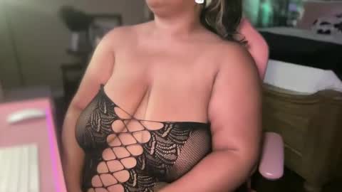 Snapshot of meetsouthernpeach chatting on October 1, 2025, 2:17 am Southern Peach online show from October 1, 2025, 2:17 am