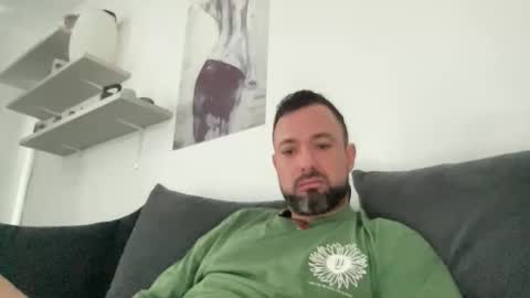 mega1185264 online show from February 1, 2026, 8:35 am