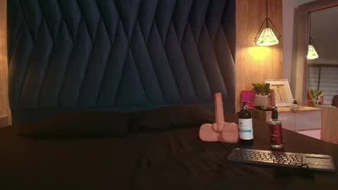 Snapshot of megan_beaumontx chatting on June 9, 2026, 8:42 pm M E G A N online show from June 9, 2026, 8:42 pm