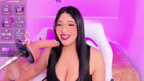 Megan online show from November 12, 2025, 10:26 am