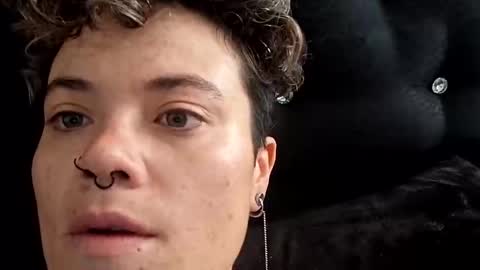 Megan and sophi online show from November 2, 2025, 2:19 pm