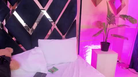     online show from February 14, 2026, 1:30 pm