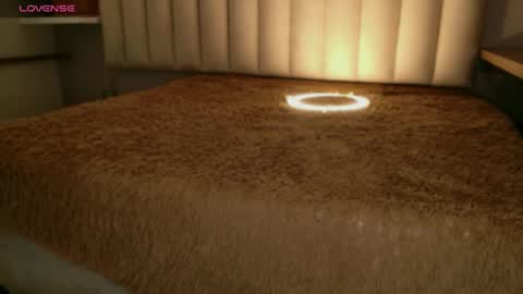 Snapshot of megan_moore__ chatting on May 1, 2026, 1:37 pm online show from May 1, 2026, 1:37 pm