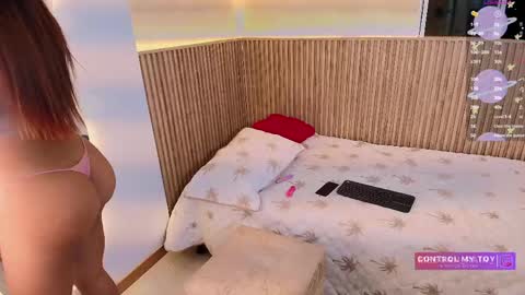 megan_raiin online show from April 22, 2026, 8:39 am