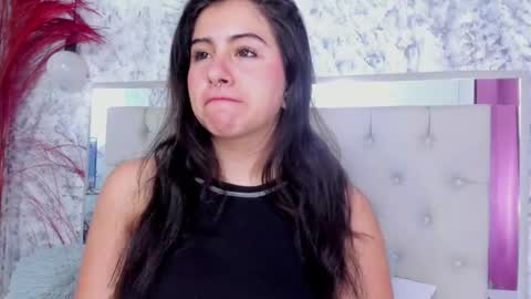 Snapshot of megan_rossee1 chatting on December 2, 2025, 11:15 am MEGAN online show from December 2, 2025, 11:15 am