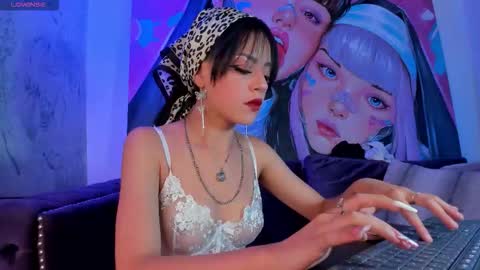 megan_shyne online show from December 15, 2025, 6:28 am