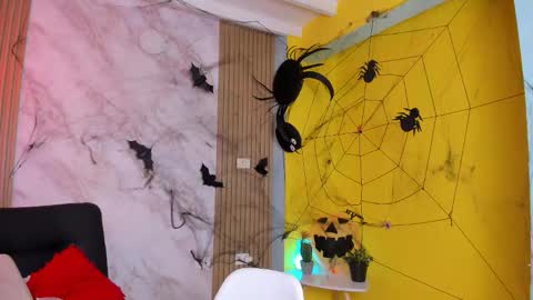 Megan online show from October 30, 2025, 11:33 am