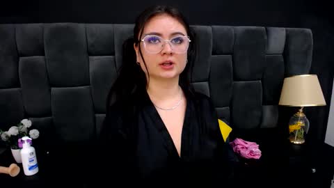 megan_sweet_1 online show from December 17, 2024, 5:26 pm