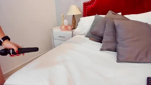 megan_sweet_1 online show from February 13, 2025, 2:42 pm