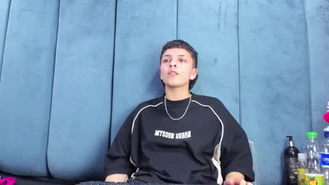 megan_thompsonn_ online show from February 14, 2026, 2:52 am