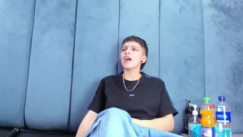 megan_thompsonn_ online show from March 22, 2026, 2:26 am