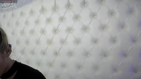 megan_tower online show from April 16, 2026, 5:58 pm