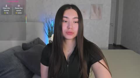 Megan online show from December 3, 2025, 9:29 am