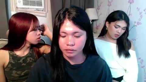 Snapshot of megan_younng chatting on July 10, 2026, 1:47 pm MEGAN online show from July 10, 2026, 1:47 pm