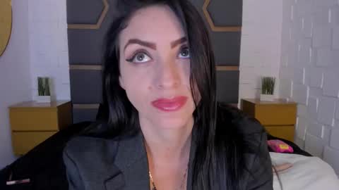 Snapshot of meganhofman chatting on September 23, 2025, 7:50 pm Megan Hofman online show from September 23, 2025, 7:50 pm