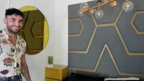 Snapshot of meganhofman chatting on October 7, 2025, 7:22 pm Megan Hofman online show from October 7, 2025, 7:22 pm