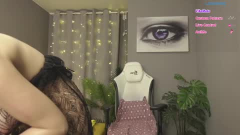 MeganieX online show from March 8, 2025, 10:11 am