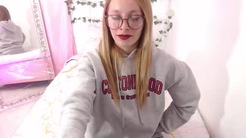 MEGAN online show from October 11, 2025, 10:08 pm