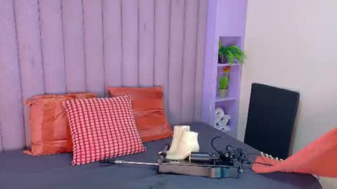 Snapshot of meganlovee__ chatting on June 15, 2026, 1:30 am MEGAN online show from June 15, 2026, 1:30 am