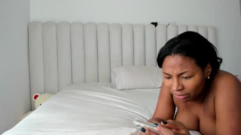 meganmir1 online show from December 19, 2025, 4:36 pm