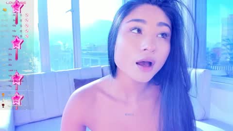 Snapshot of megann__sweet chatting on January 15, 2025, 1:20 pm Mara online show from January 15, 2025, 1:20 pm