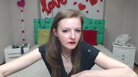Snapshot of meganpirs chatting on April 17, 2026, 5:16 pm MeganPirs online show from April 17, 2026, 5:16 pm
