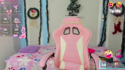 Snapshot of meganqueen2 chatting on December 4, 2024, 2:04 pm Megan Queen online show from December 4, 2024, 2:04 pm