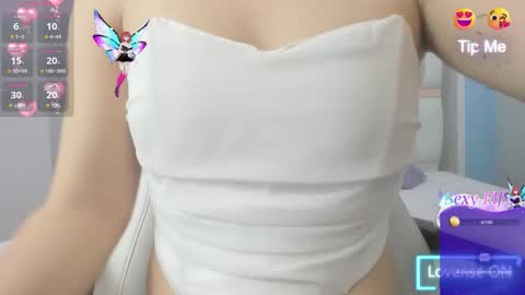 Megan Queen online show from December 20, 2025, 11:50 am