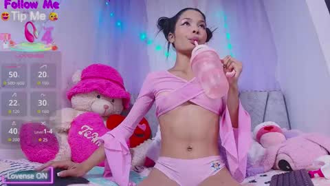 Megan online show from March 9, 2026, 1:53 am