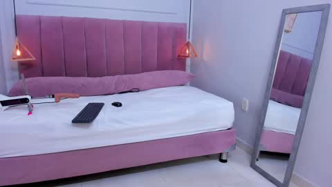 Megan  online show from January 17, 2025, 7:49 pm